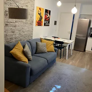 Spazio M&m Cellini 3 Apartment